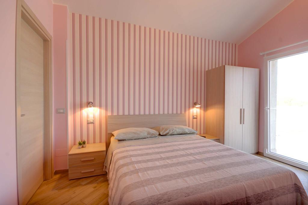 Green House Bed and Breakfast Loreto Exteriör bild